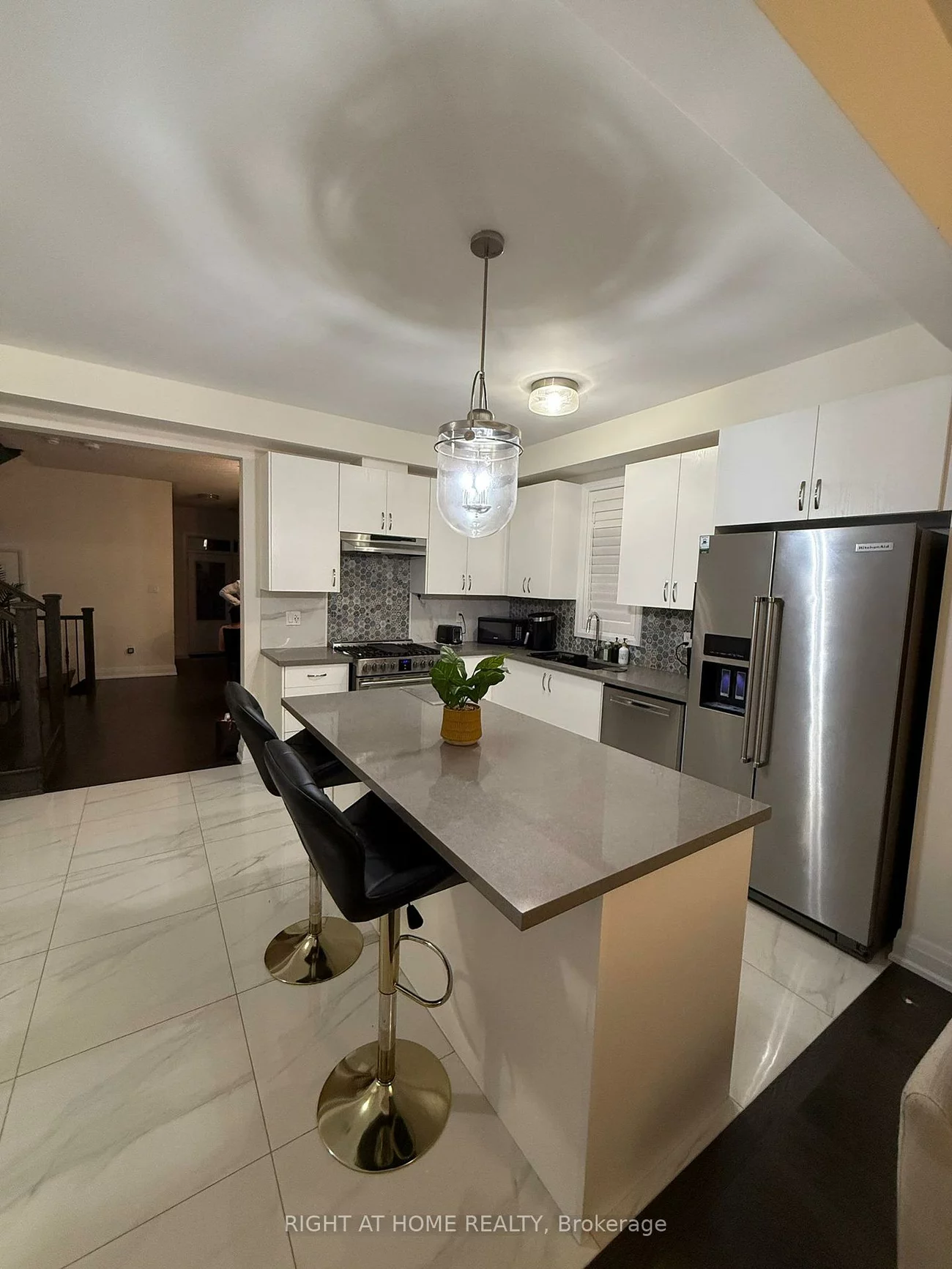 74, Westlake, Bradford, Bradford West Gwillimbury