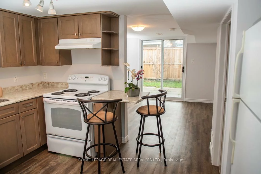 5, Maple, Bradford, Bradford West Gwillimbury