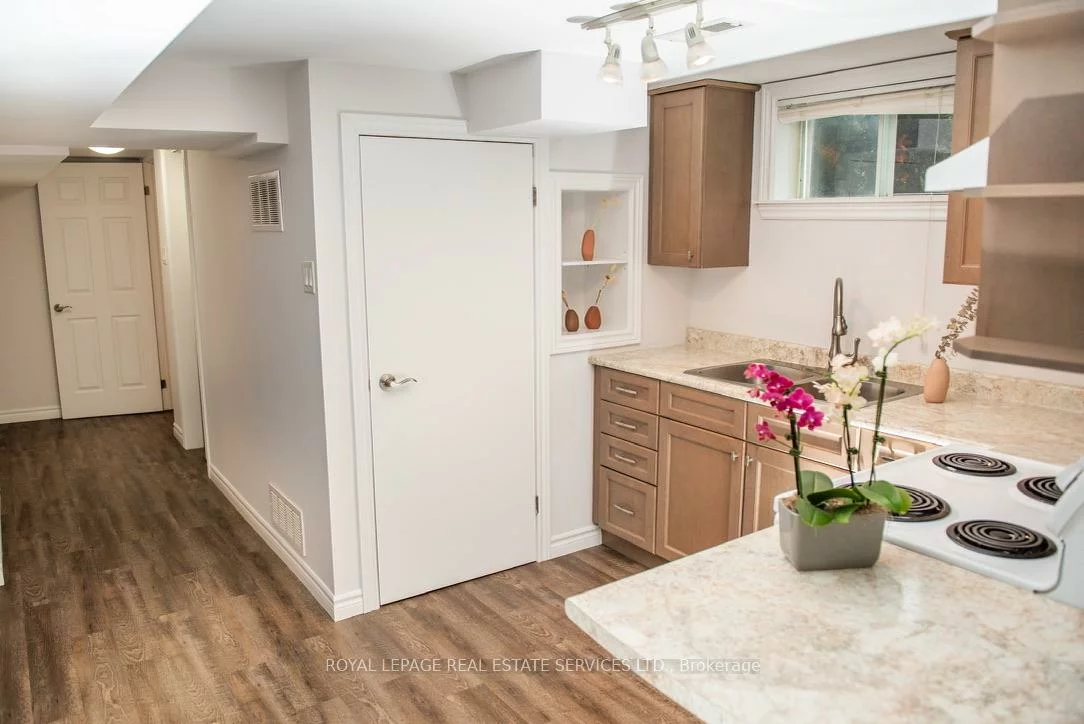 5, Maple, Bradford, Bradford West Gwillimbury