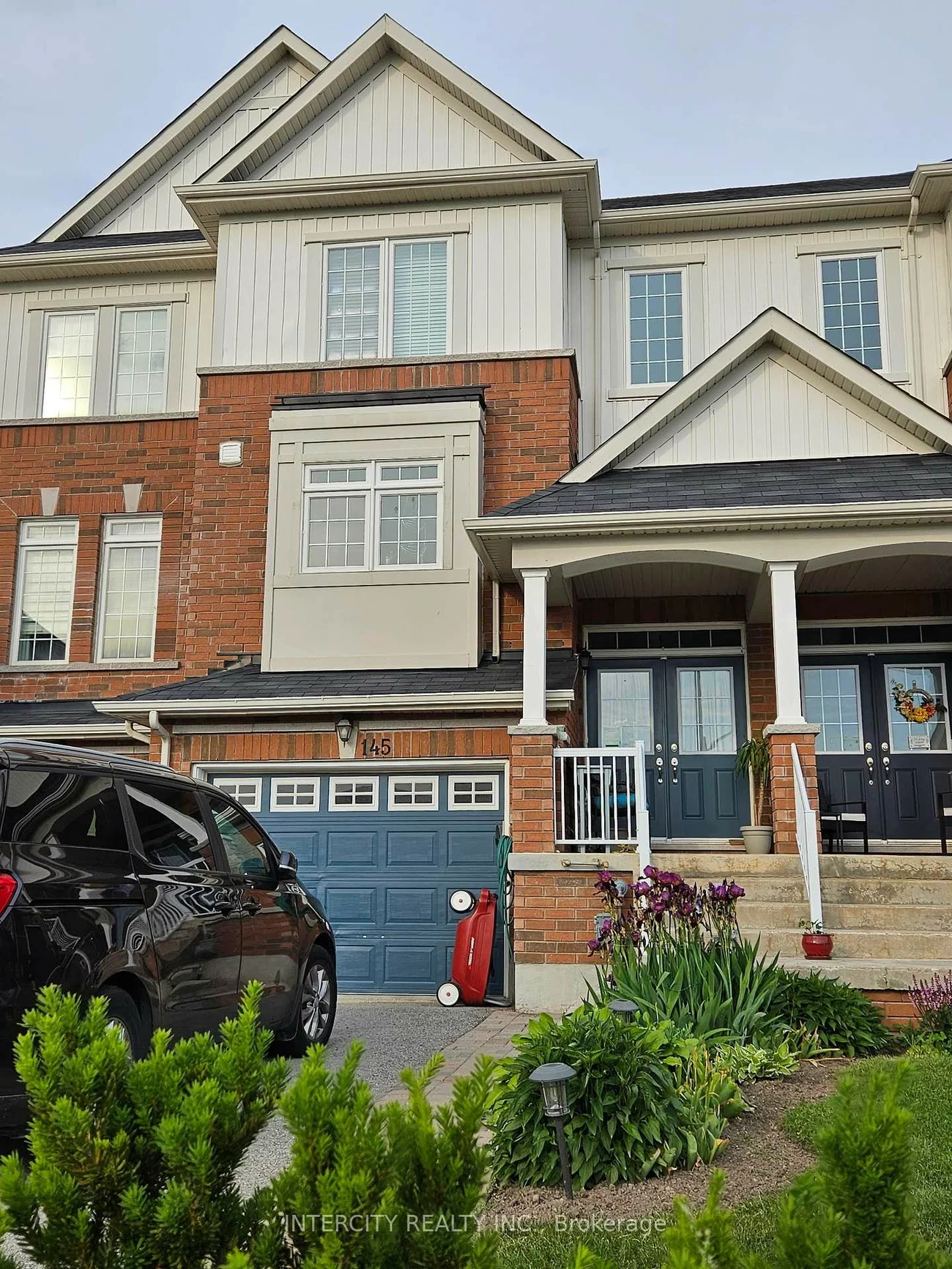 145, Taucar, Bradford, Bradford West Gwillimbury