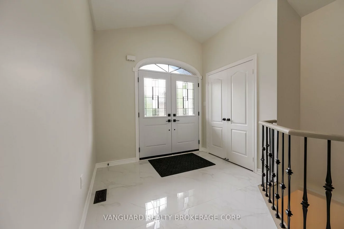 89, Saint, Bradford, Bradford West Gwillimbury