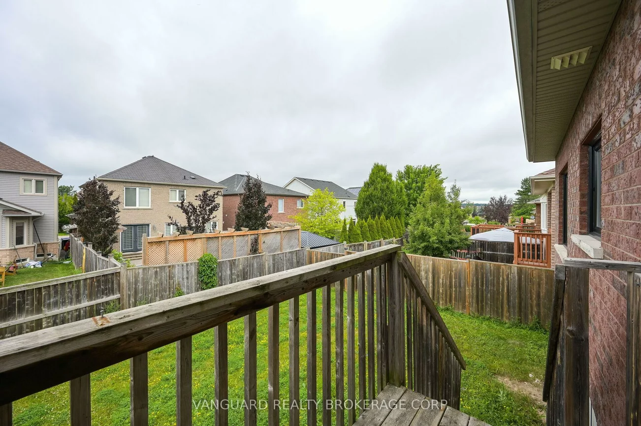 89, Saint, Bradford, Bradford West Gwillimbury