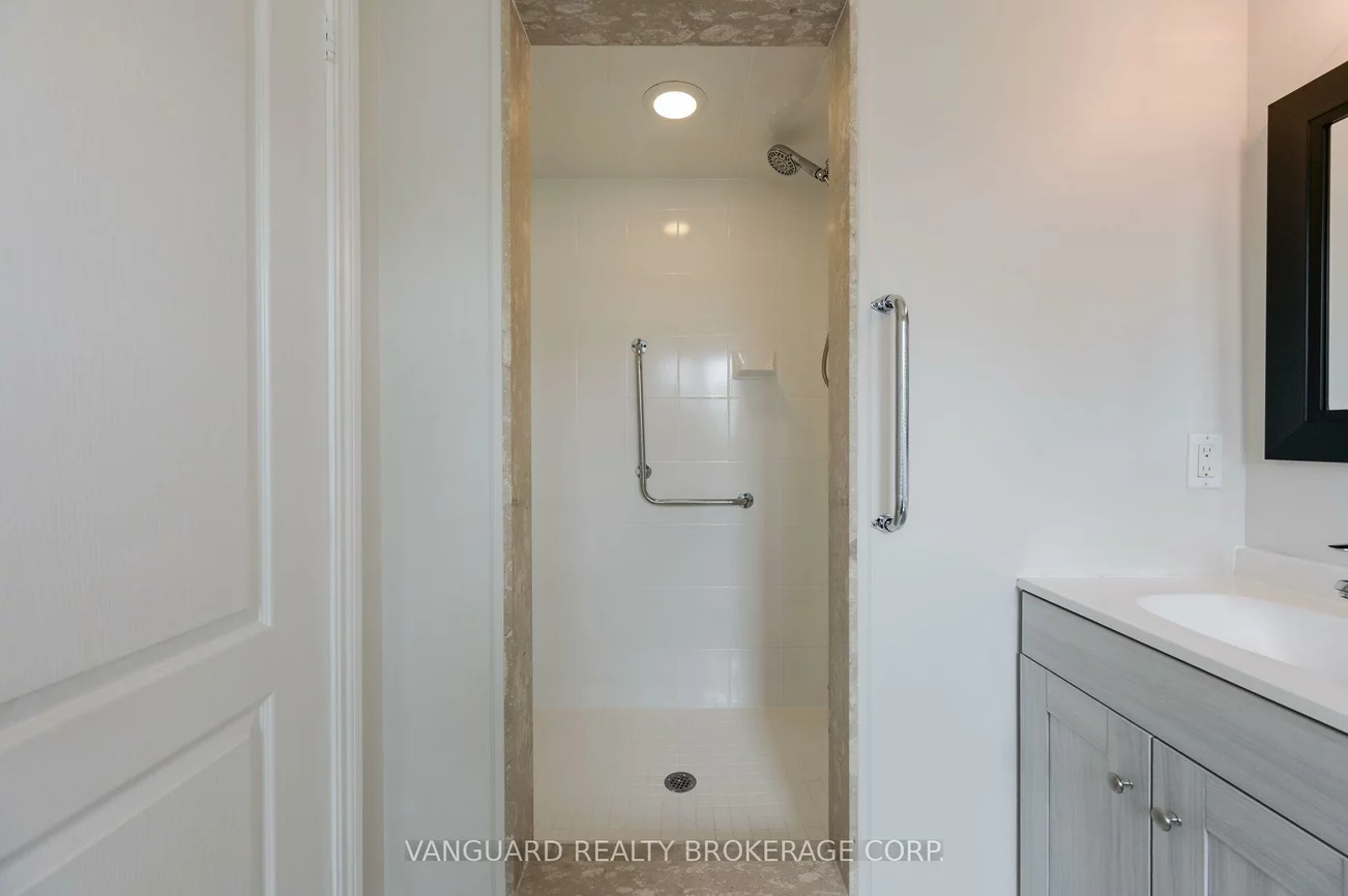 89, Saint, Bradford, Bradford West Gwillimbury