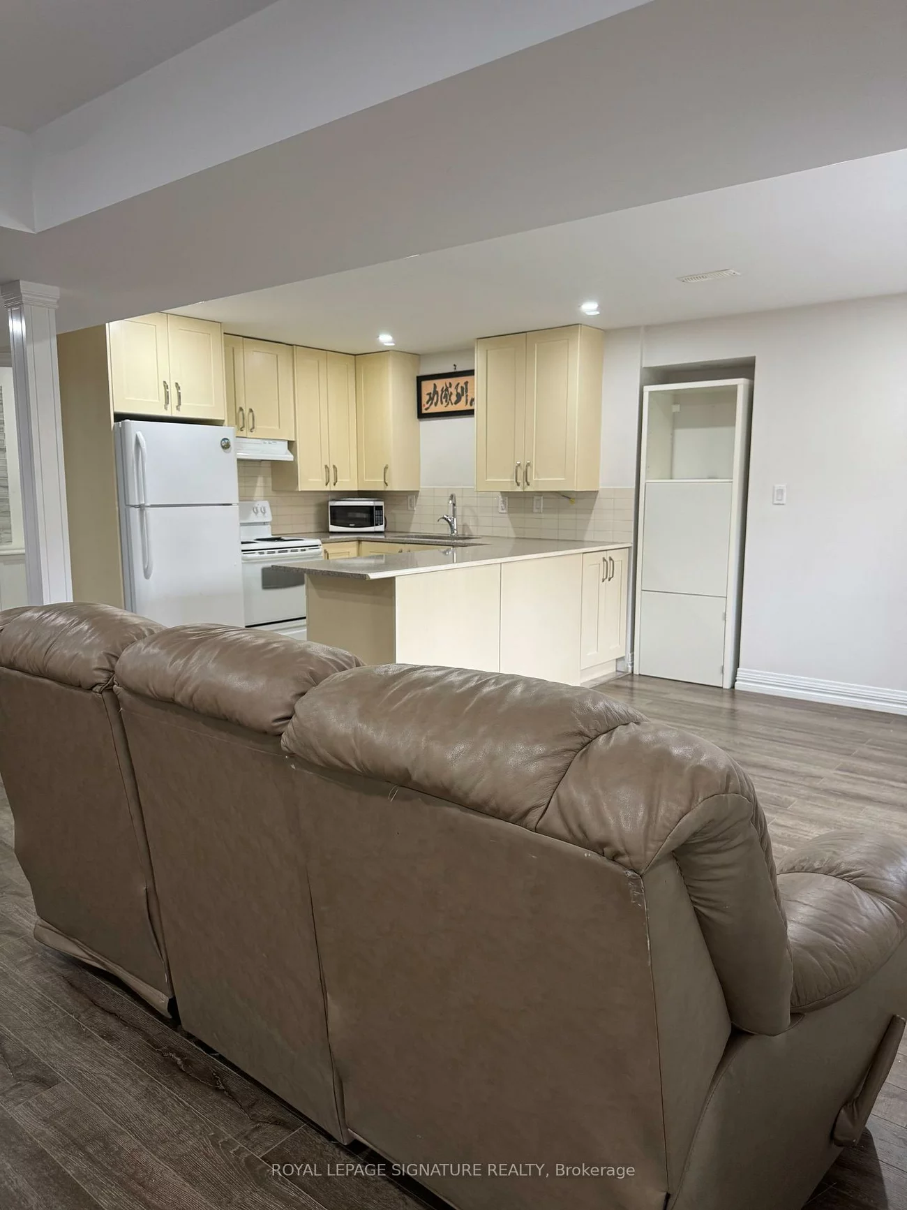 71, Slack, Bradford, Bradford West Gwillimbury