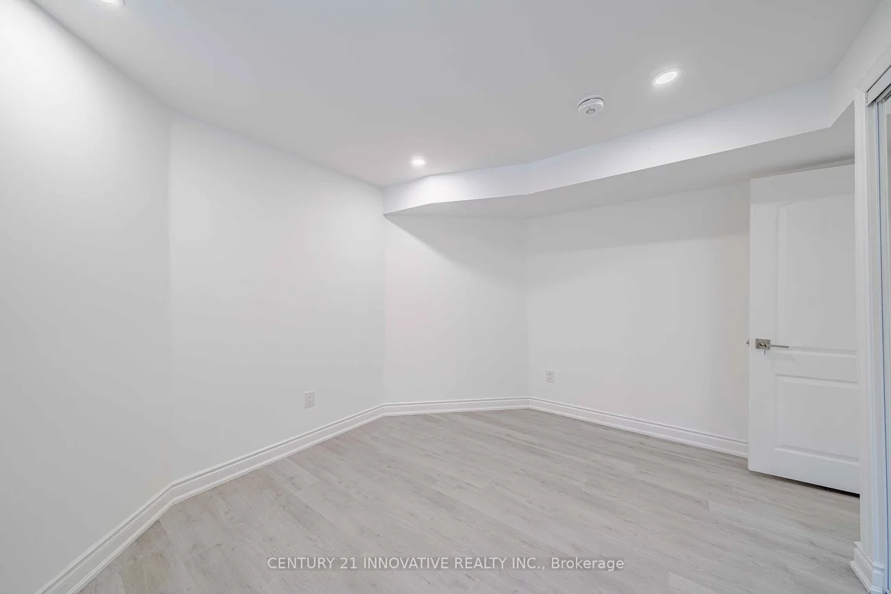 921, Langford, Bradford, Bradford West Gwillimbury