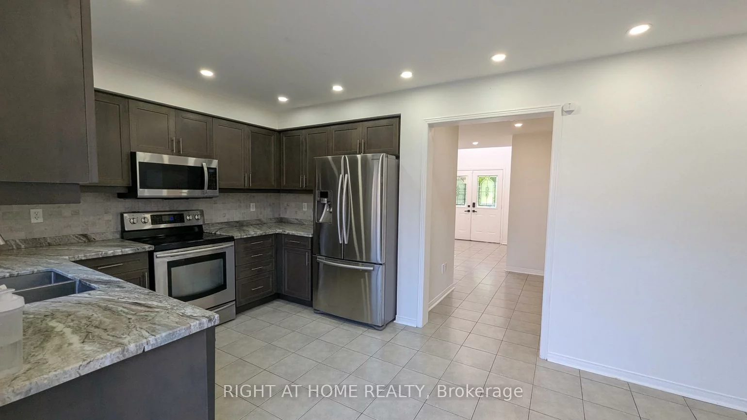 5, Faris, Bradford, Bradford West Gwillimbury