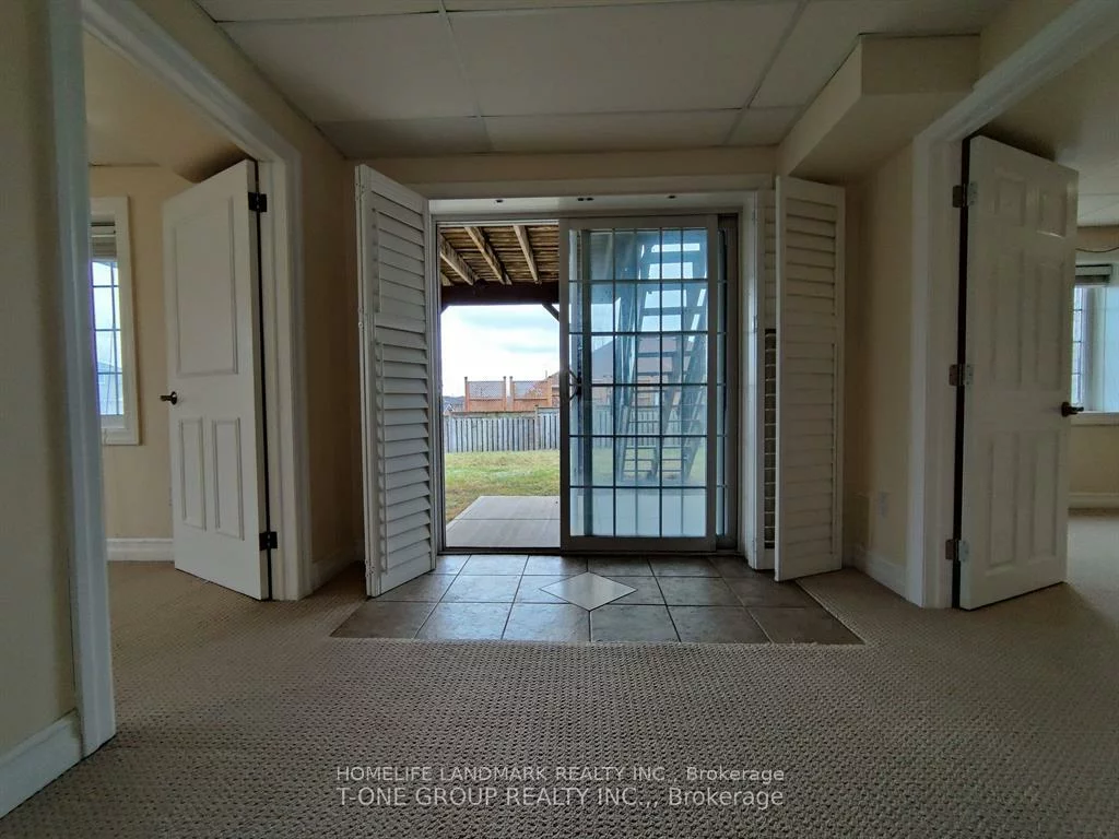 116, Metcalfe, Bradford, Bradford West Gwillimbury