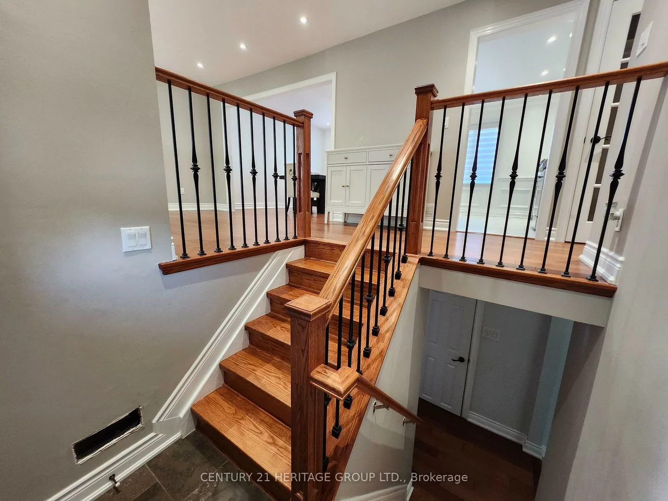 151, Nelson, Bradford, Bradford West Gwillimbury