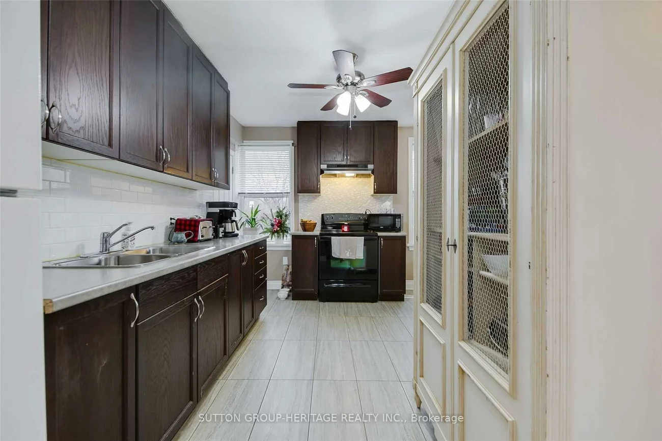 150, Toronto, Bradford, Bradford West Gwillimbury