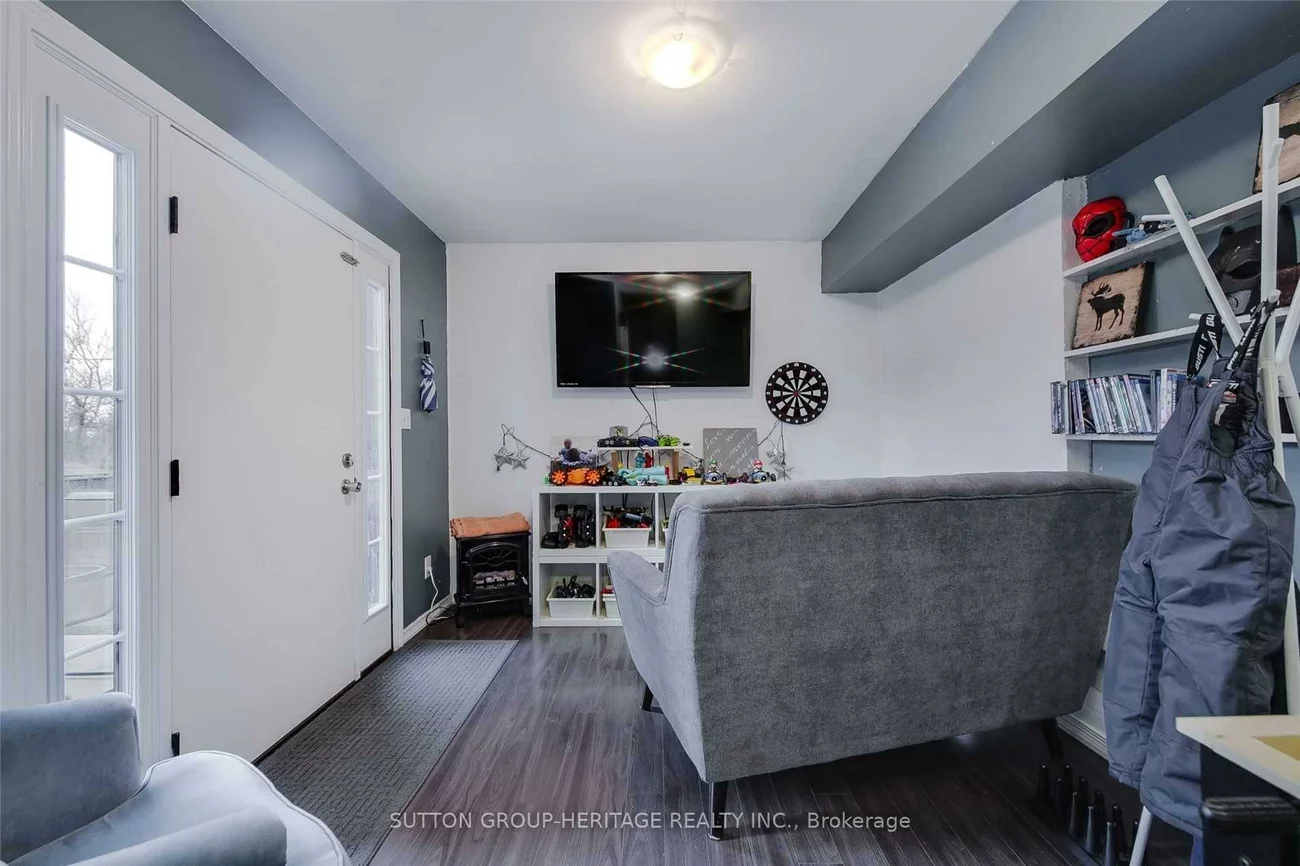 150, Toronto, Bradford, Bradford West Gwillimbury