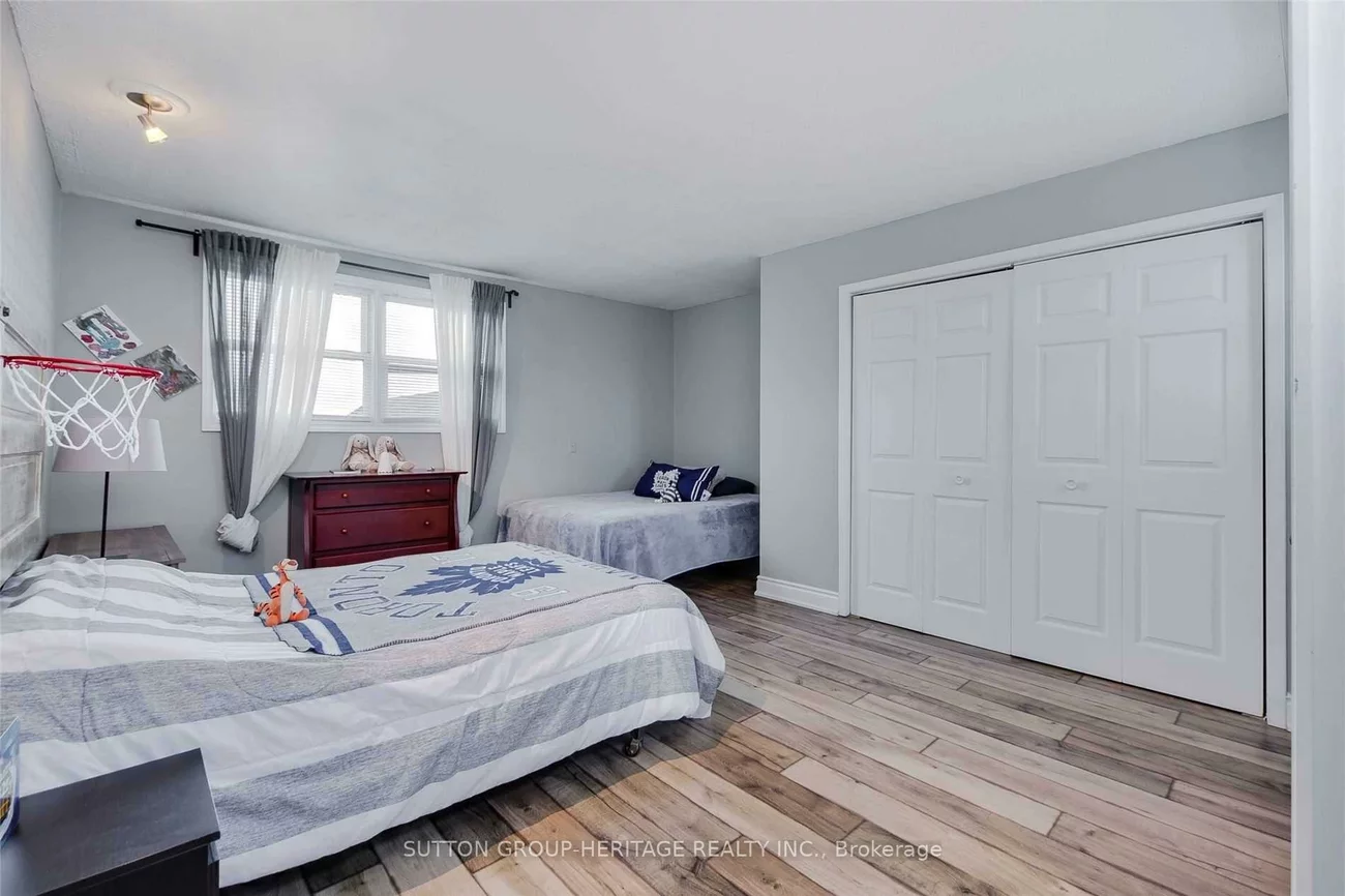 150, Toronto, Bradford, Bradford West Gwillimbury