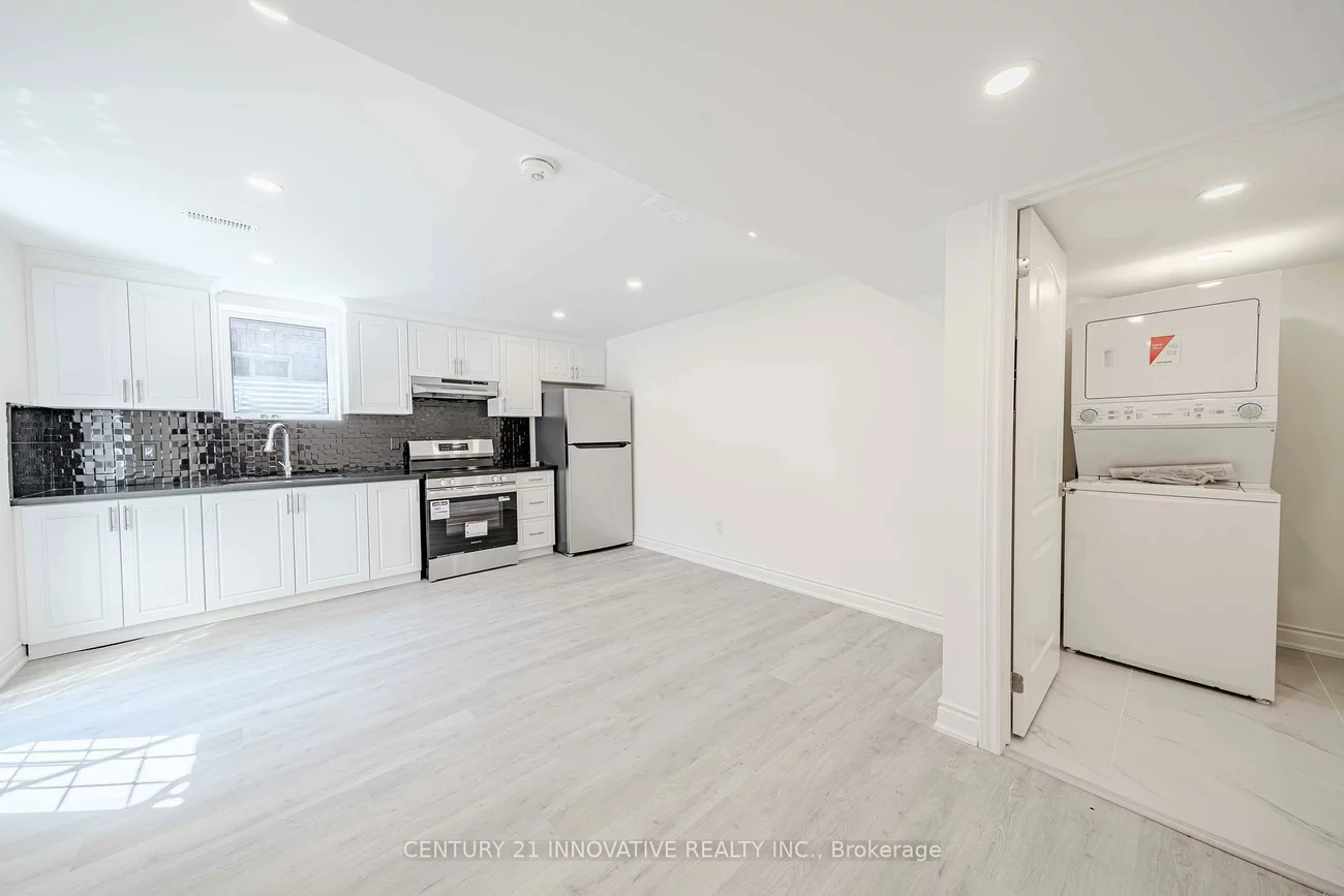 921, Langford, Bradford, Bradford West Gwillimbury