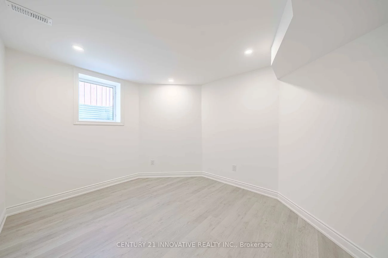 921, Langford, Bradford, Bradford West Gwillimbury
