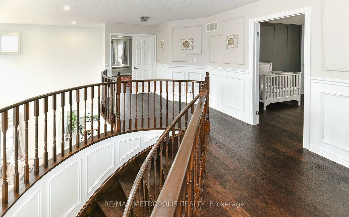 24, Faris, Bradford, Bradford West Gwillimbury