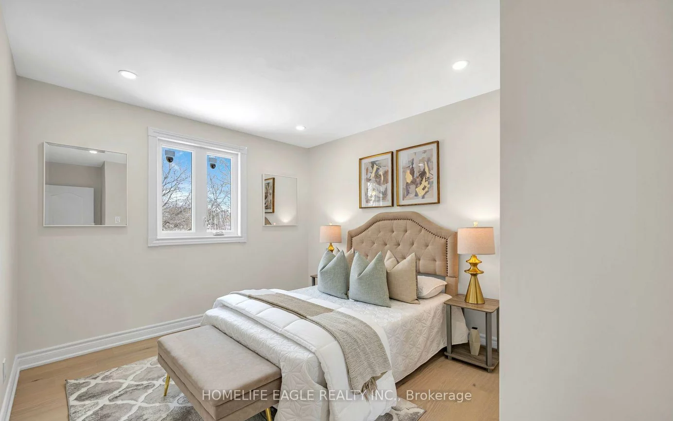 244, Simcoe, Bradford, Bradford West Gwillimbury