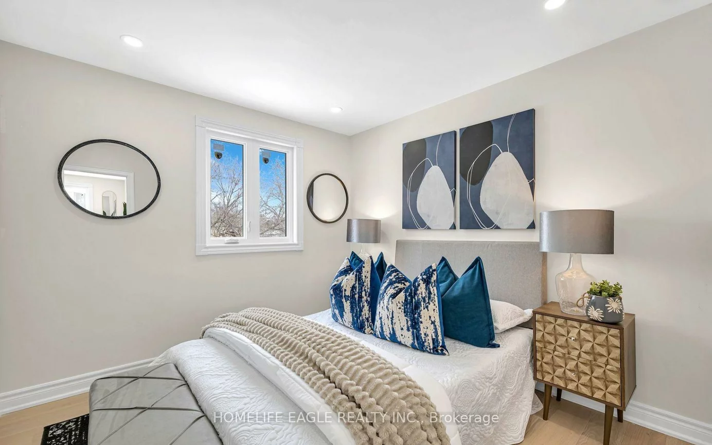 244, Simcoe, Bradford, Bradford West Gwillimbury