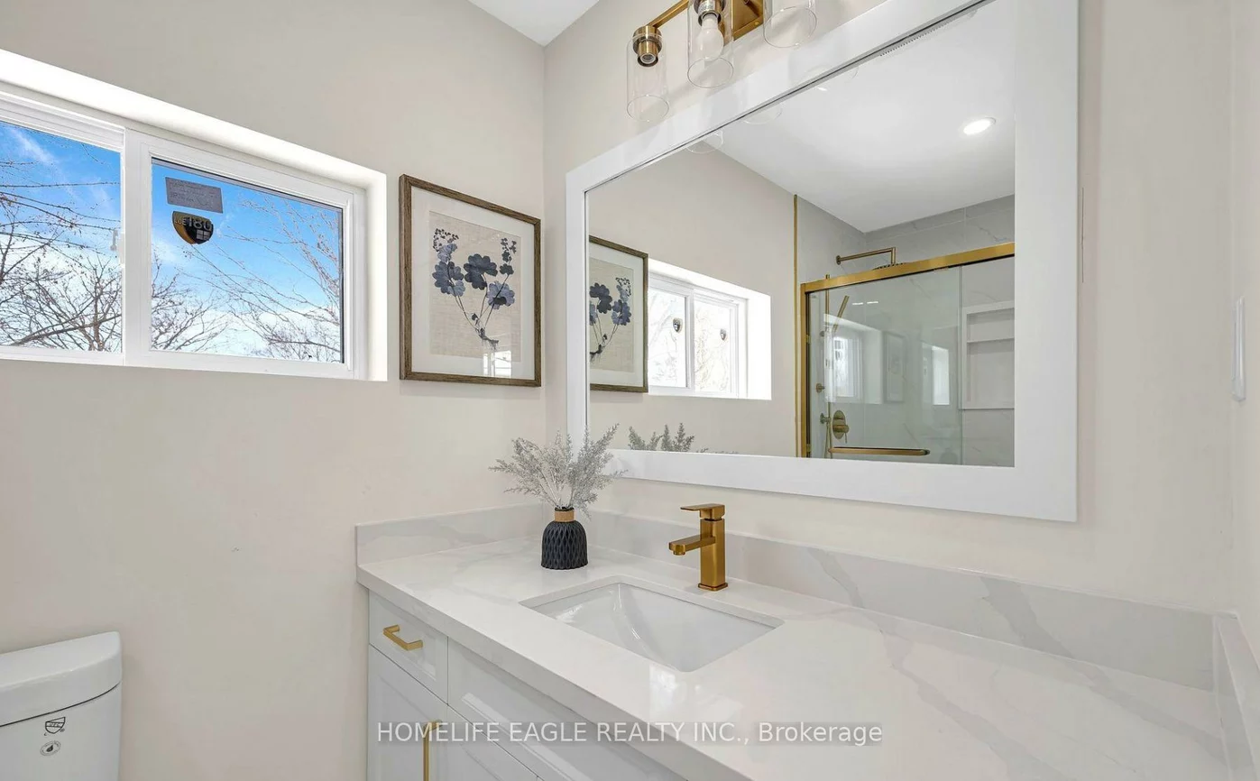 244, Simcoe, Bradford, Bradford West Gwillimbury