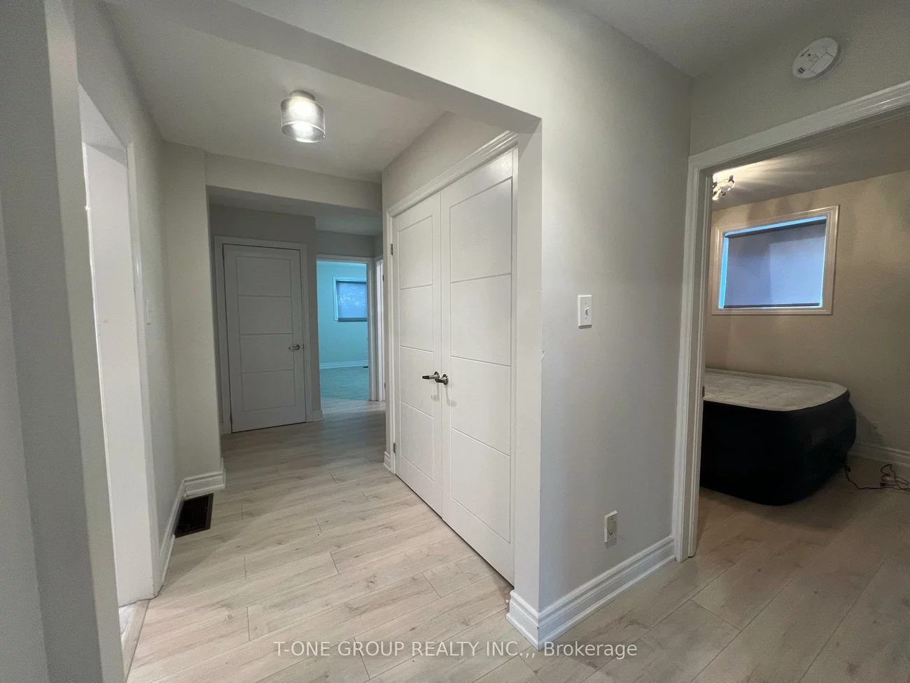 98, Thornton, Bradford, Bradford West Gwillimbury
