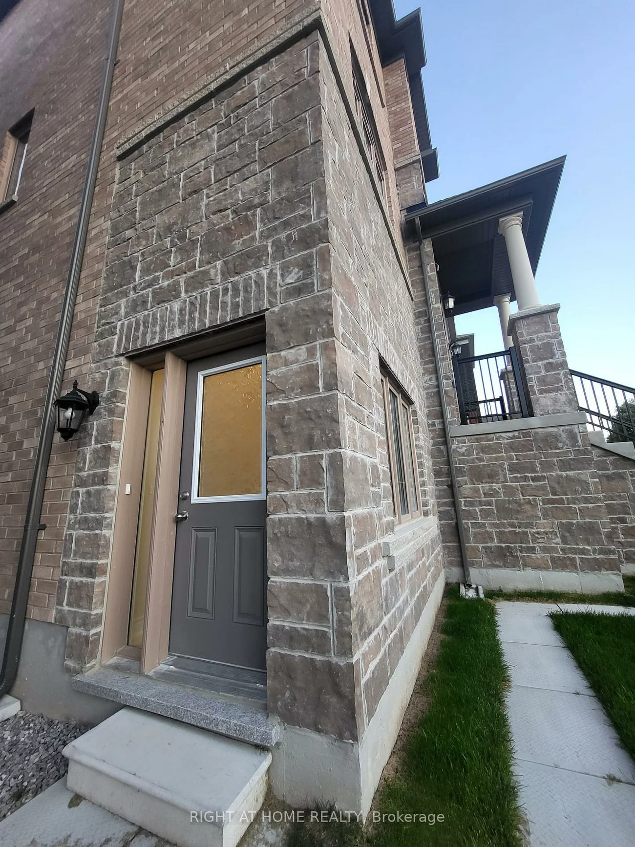 98, Wraggs, Bond Head, Bradford West Gwillimbury