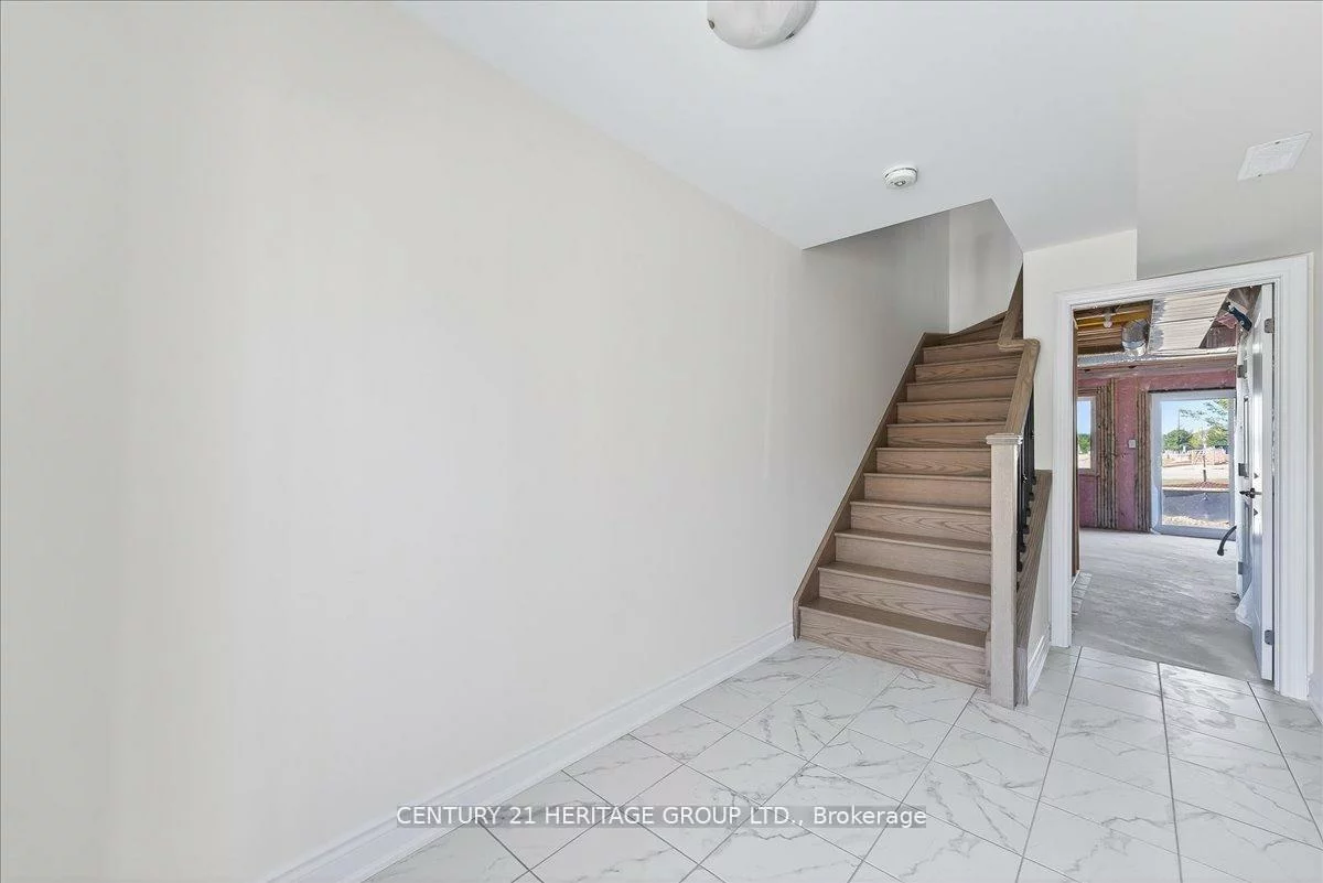 6, Elgin, Bradford, Bradford West Gwillimbury