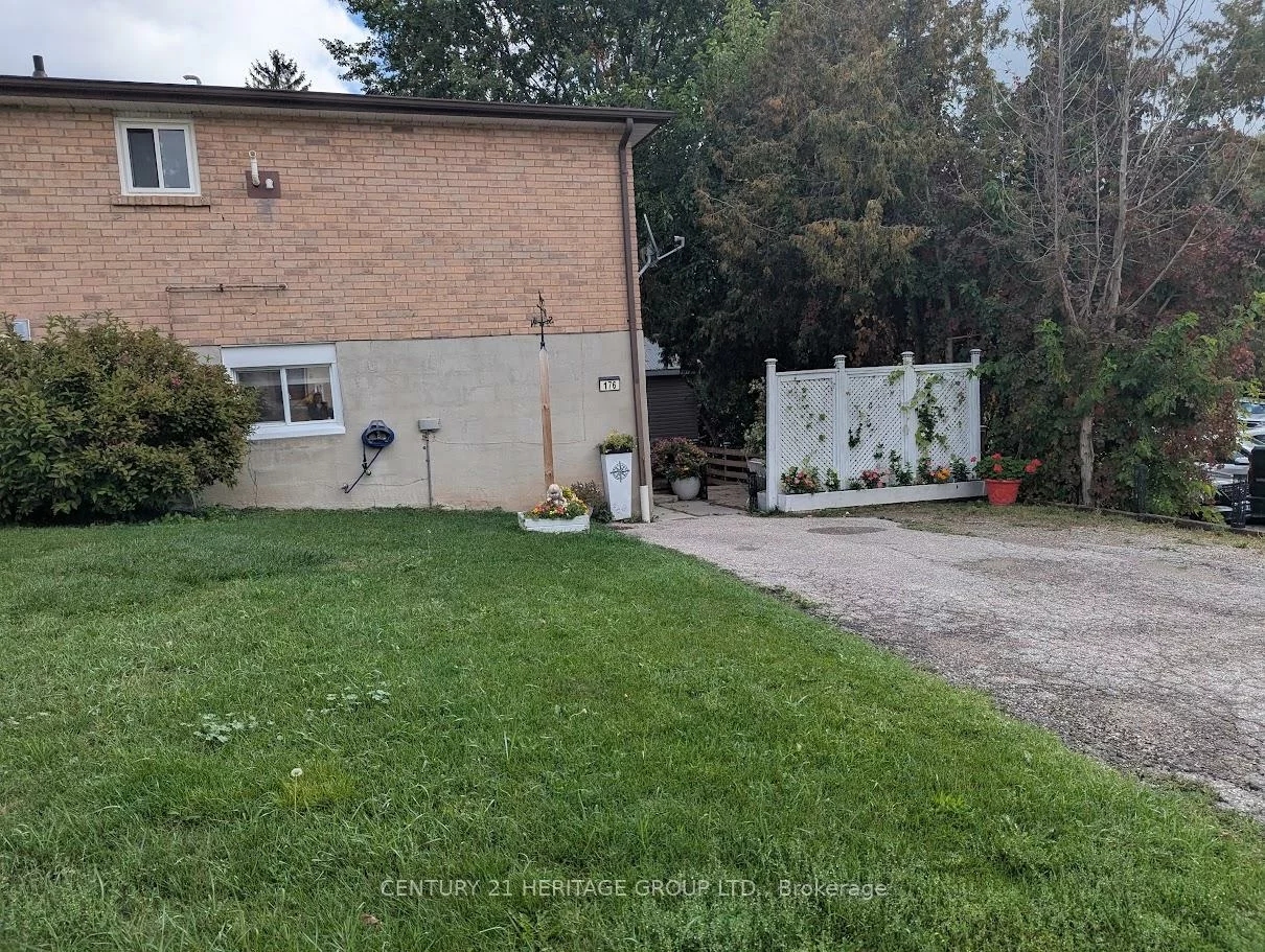 176, John, Bradford, Bradford West Gwillimbury
