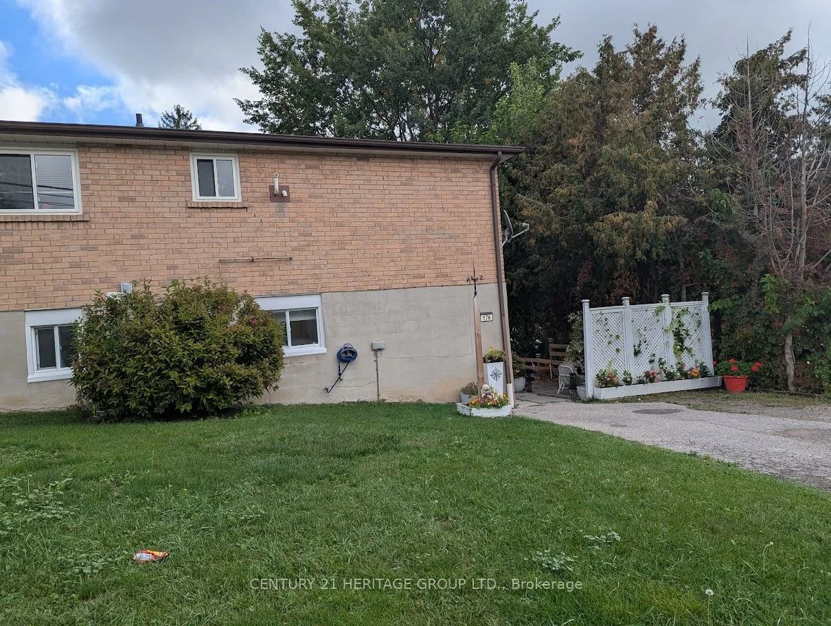 176, John, Bradford, Bradford West Gwillimbury