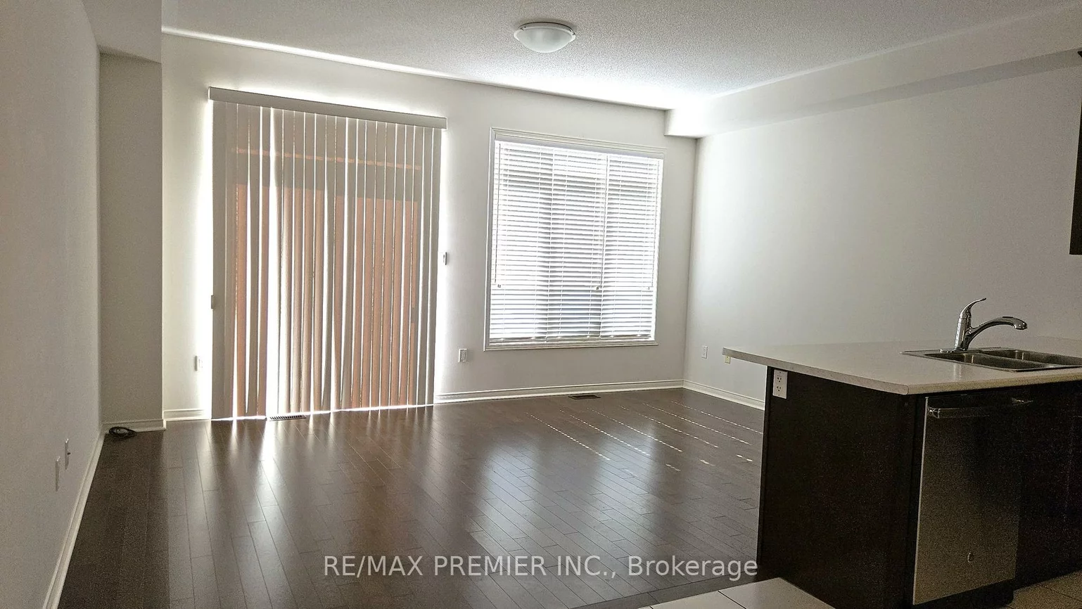 96, Fortis, Bradford, Bradford West Gwillimbury