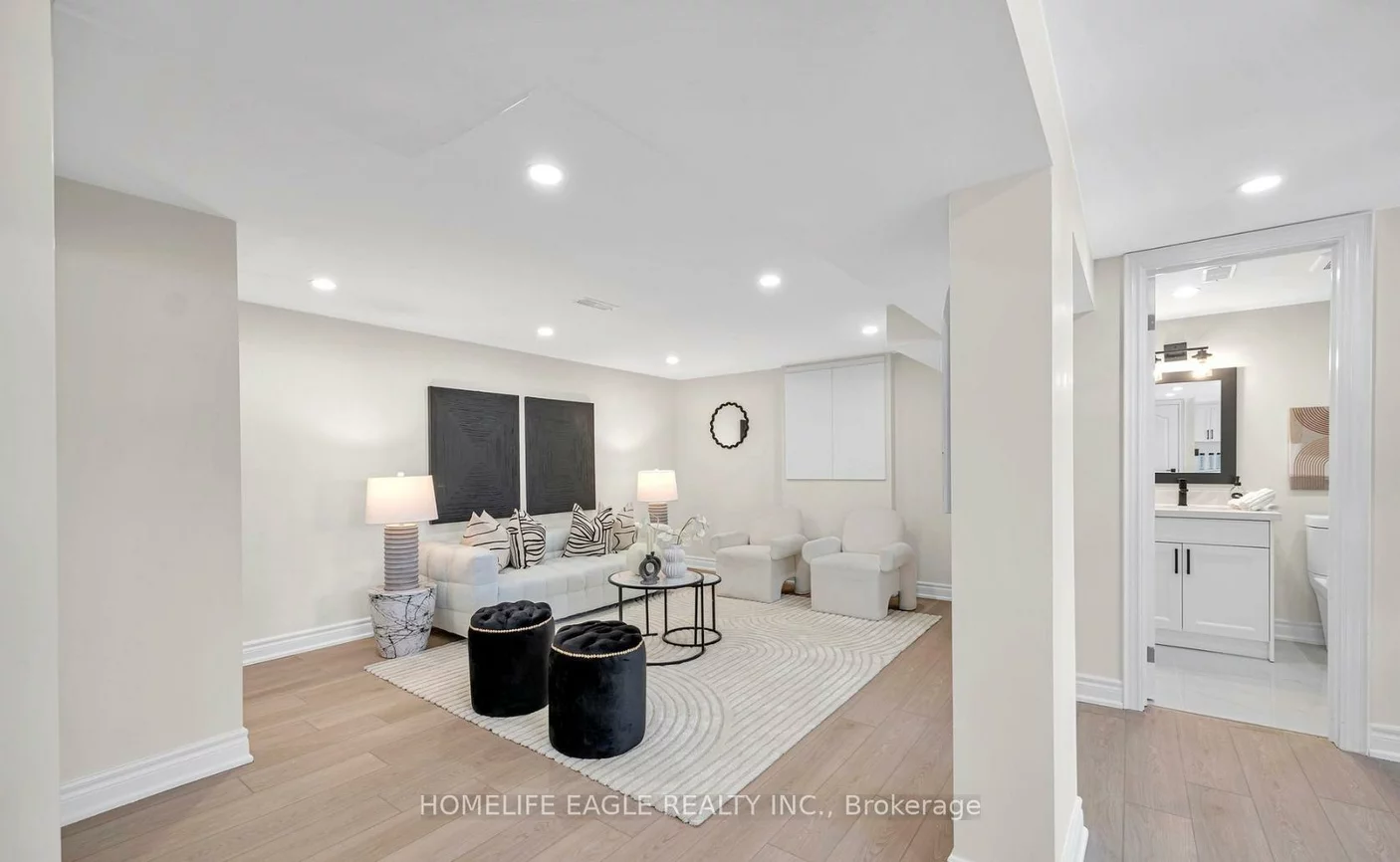 244, Simcoe, Bradford, Bradford West Gwillimbury