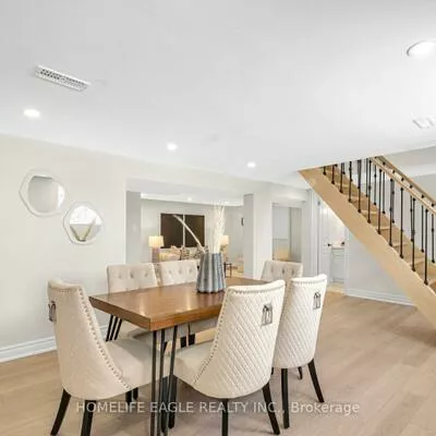 244, Simcoe, Bradford, Bradford West Gwillimbury