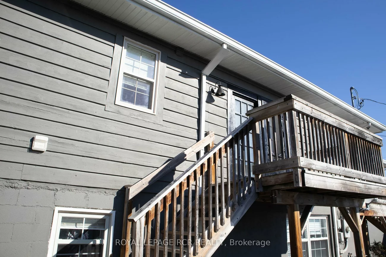 22, Centre, Bradford, Bradford West Gwillimbury