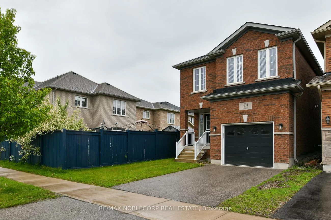 54, Long, Bradford, Bradford West Gwillimbury
