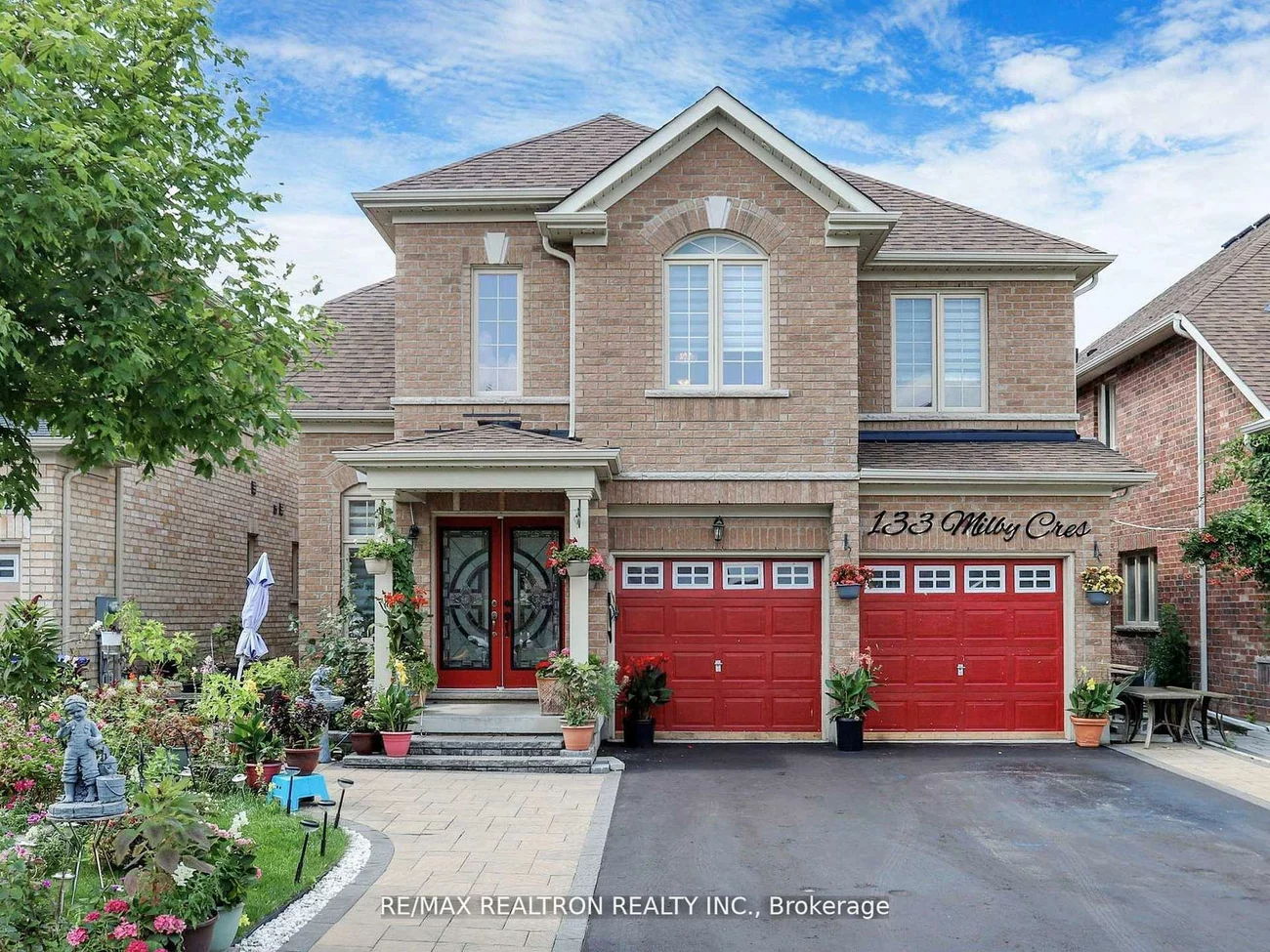 133, Milby, Bradford, Bradford West Gwillimbury