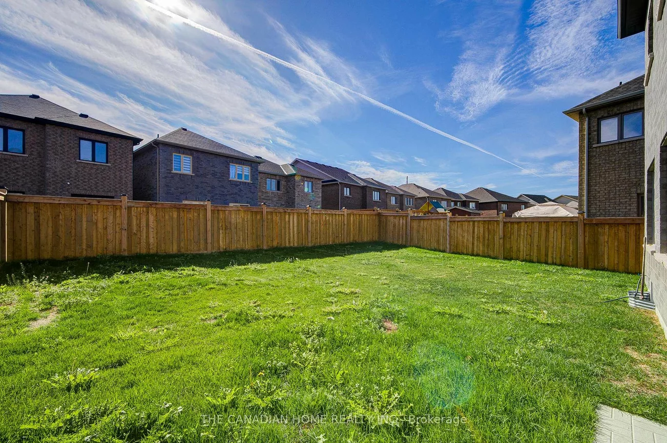57, Mac Campbell, Bradford, Bradford West Gwillimbury