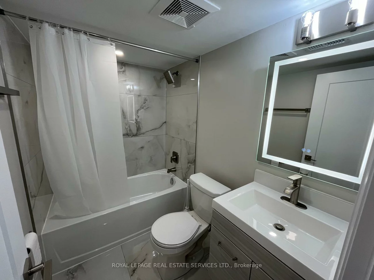 77, Longview, Bradford, Bradford West Gwillimbury