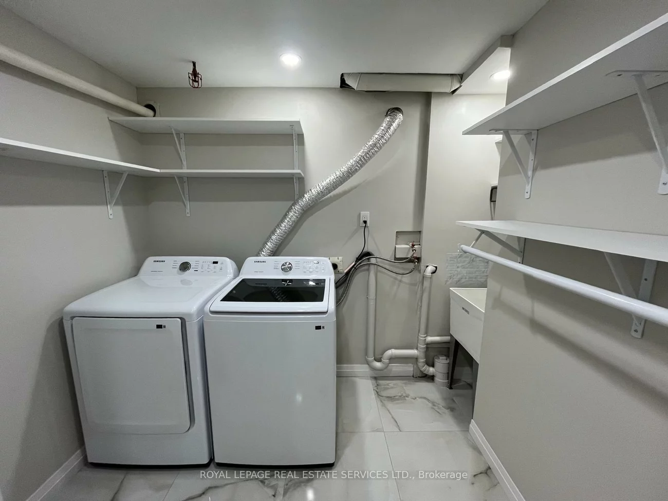 77, Longview, Bradford, Bradford West Gwillimbury