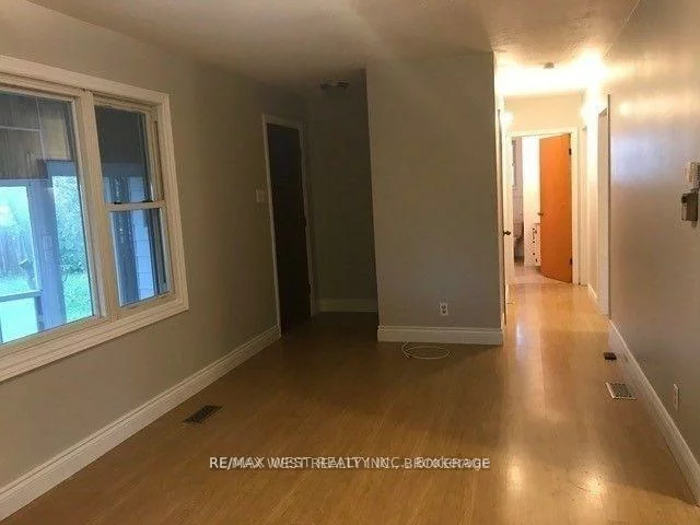 237, Frederick (Main), Bradford, Bradford West Gwillimbury