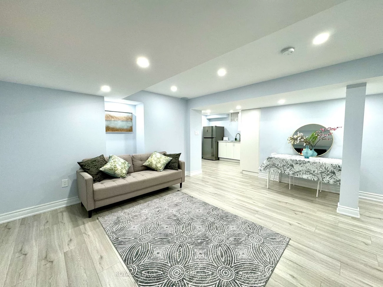 51, Cayton, Bradford, Bradford West Gwillimbury