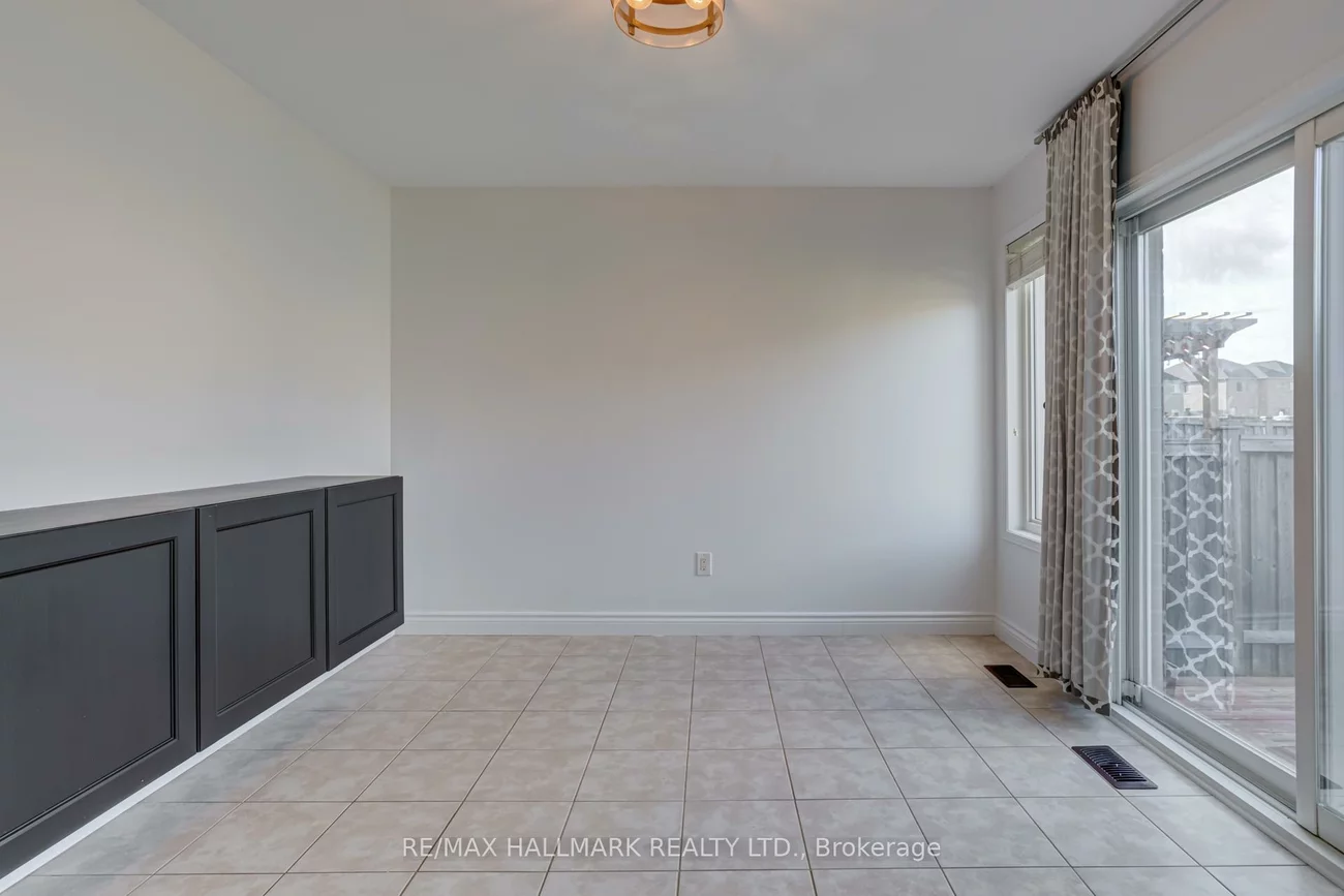 125, Faris, Bradford, Bradford West Gwillimbury