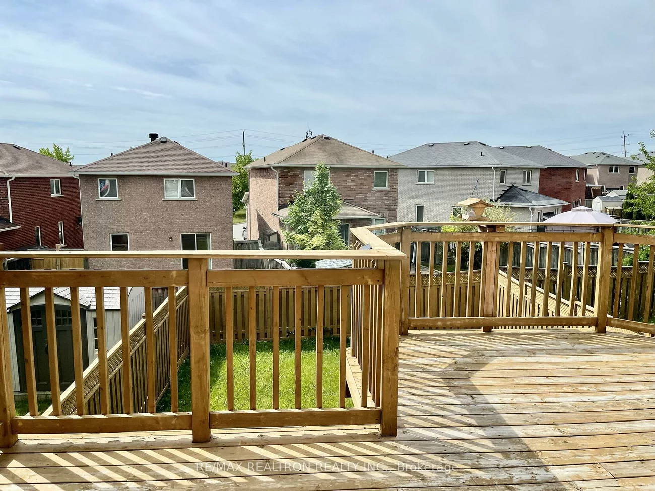 17, Christina, Bradford, Bradford West Gwillimbury