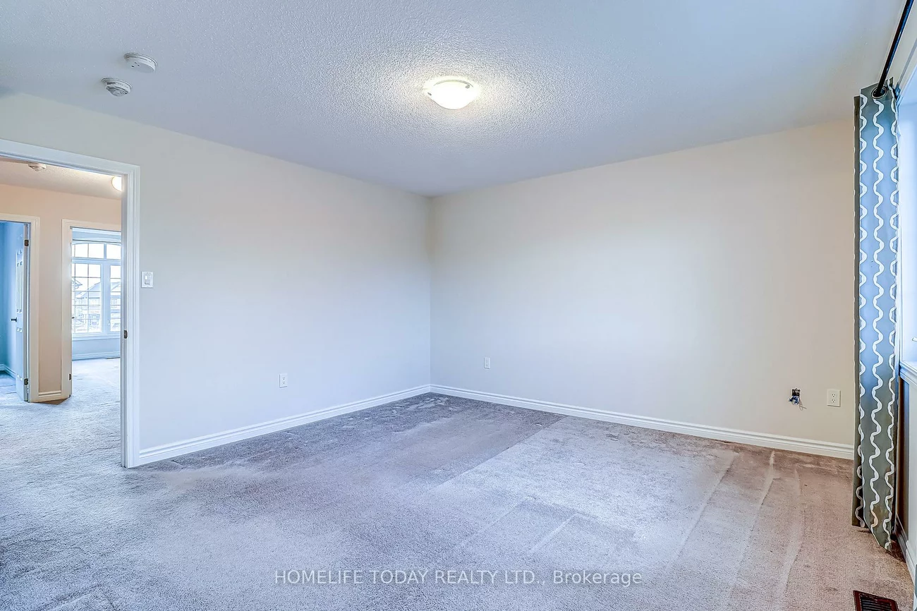 67, Daniele, Bradford, Bradford West Gwillimbury