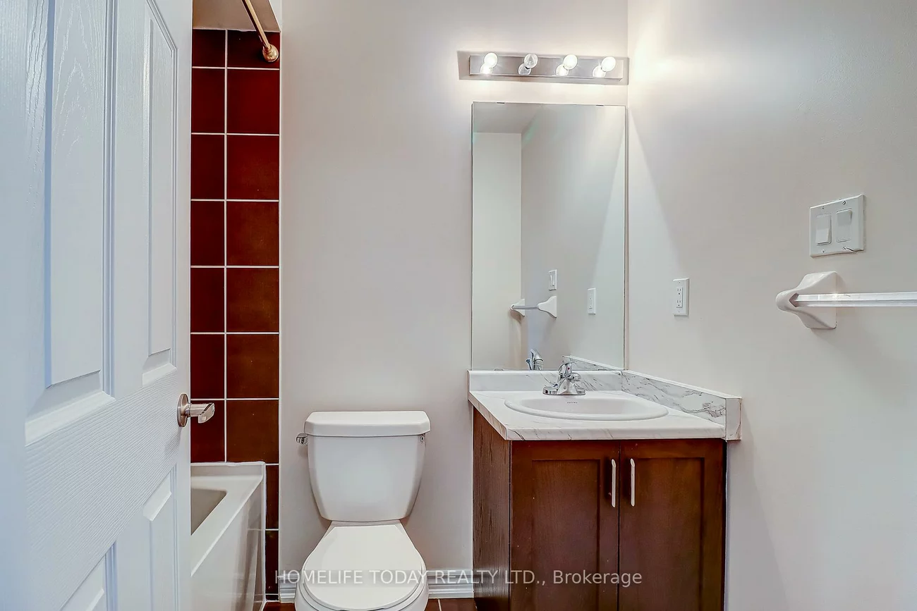 67, Daniele, Bradford, Bradford West Gwillimbury