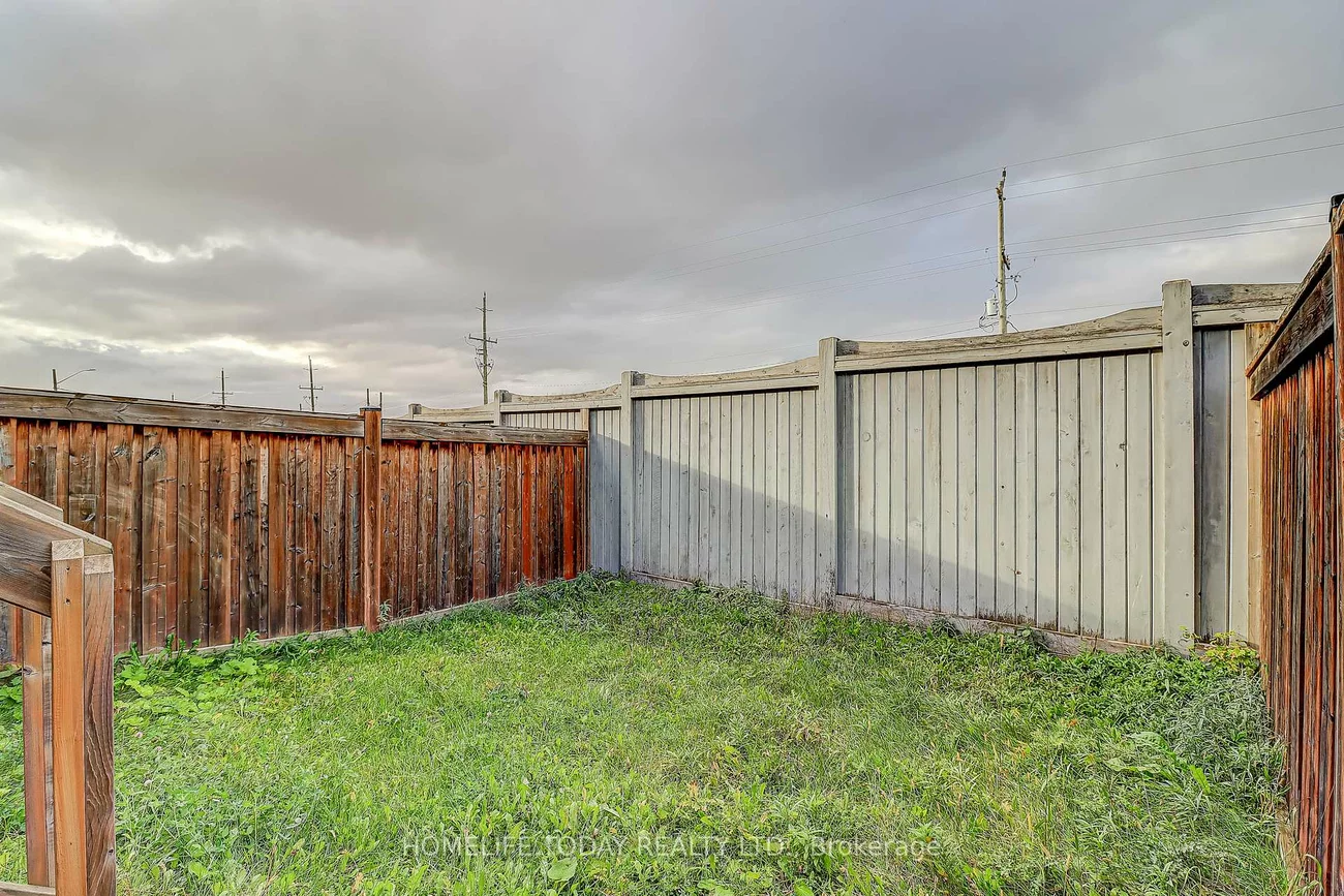 67, Daniele, Bradford, Bradford West Gwillimbury