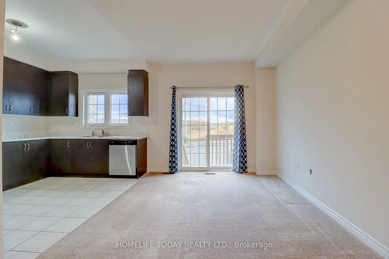 67, Daniele, Bradford, Bradford West Gwillimbury