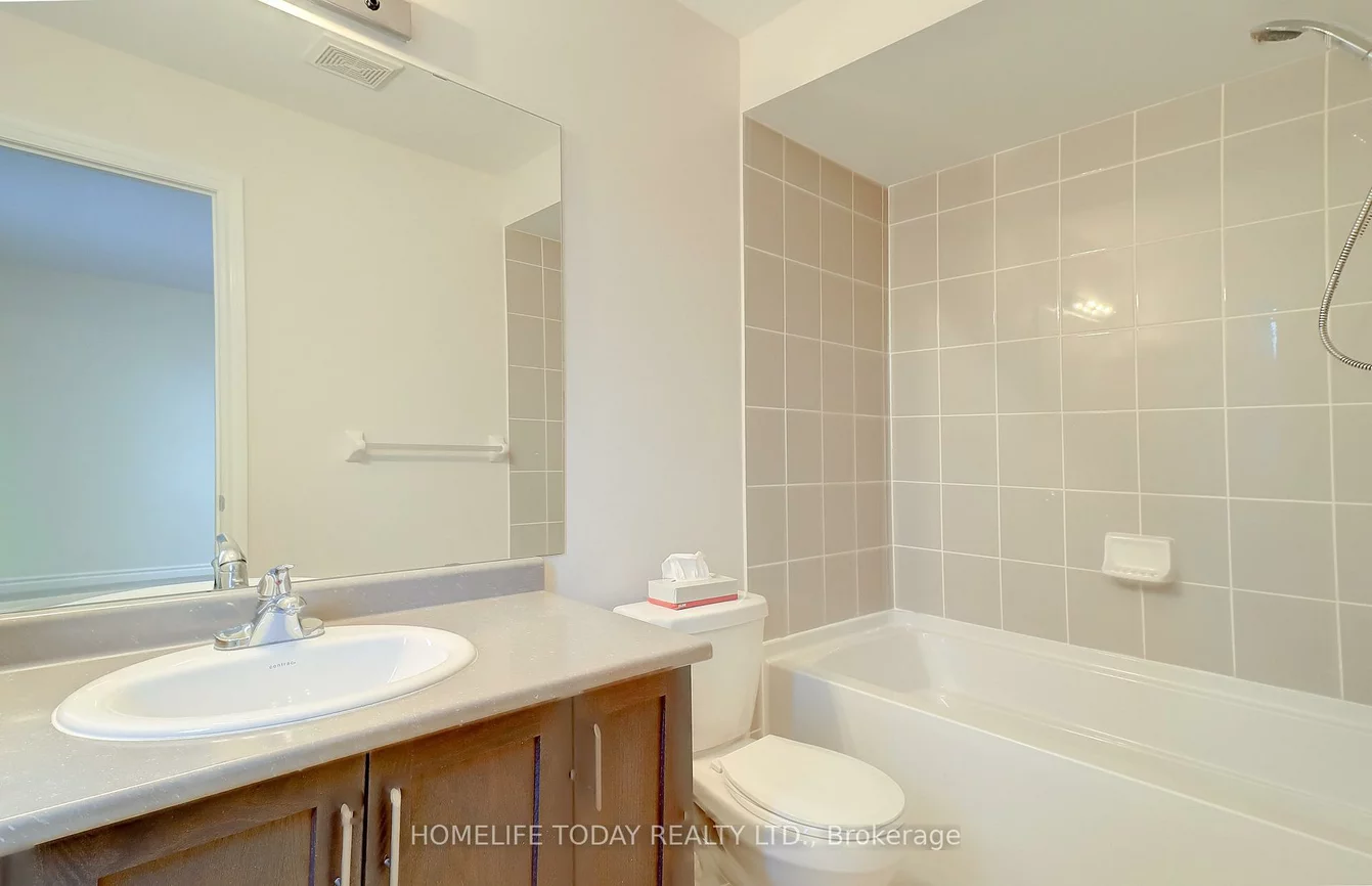 67, Daniele, Bradford, Bradford West Gwillimbury