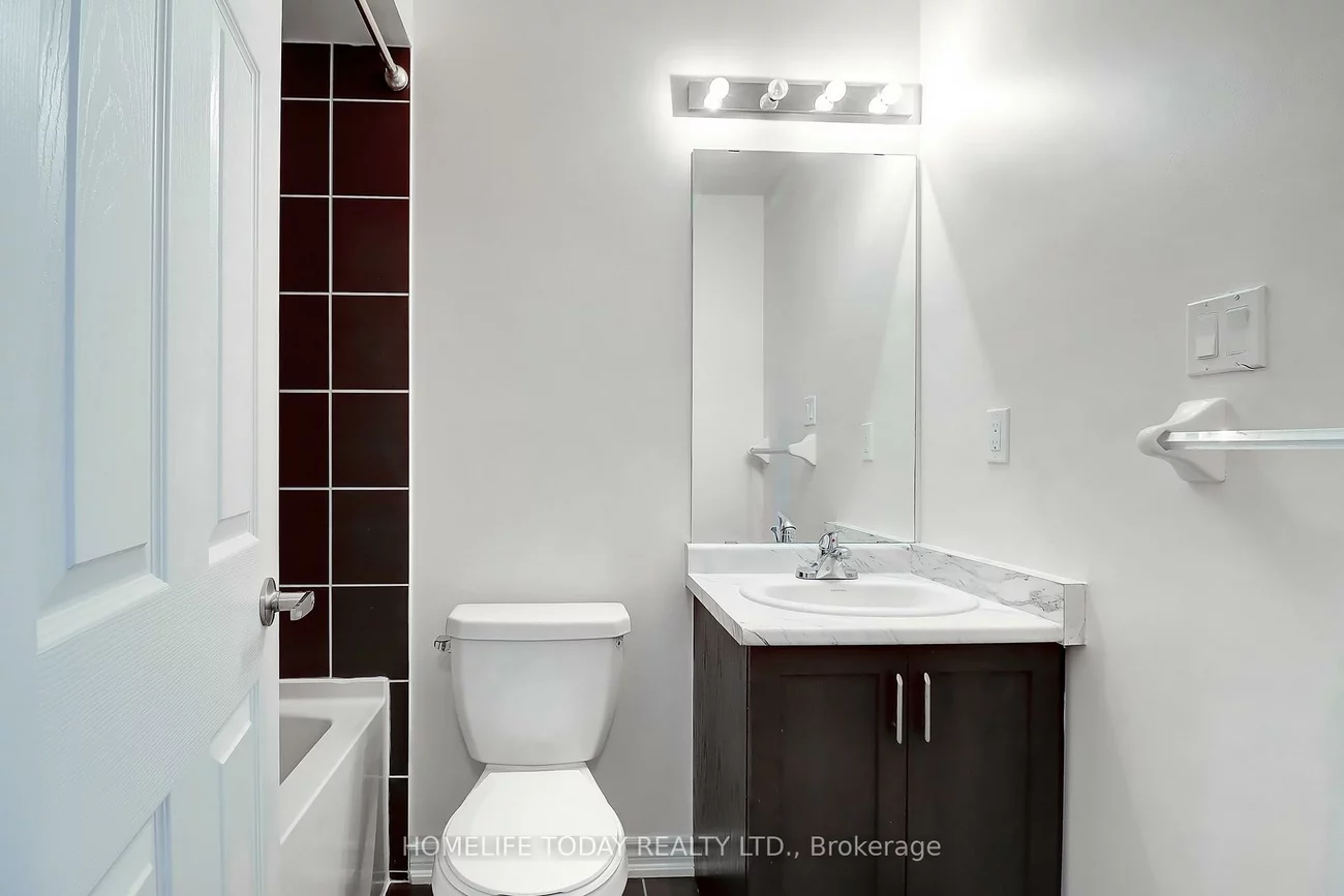 67, Daniele, Bradford, Bradford West Gwillimbury