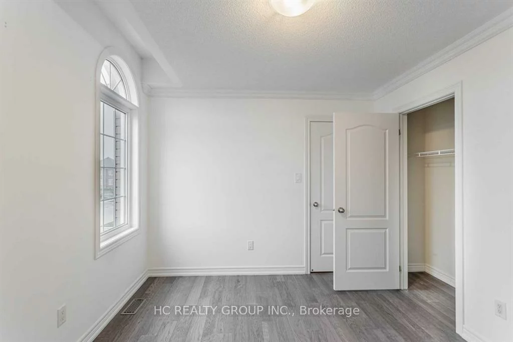 20, Tigertail, Bradford, Bradford West Gwillimbury