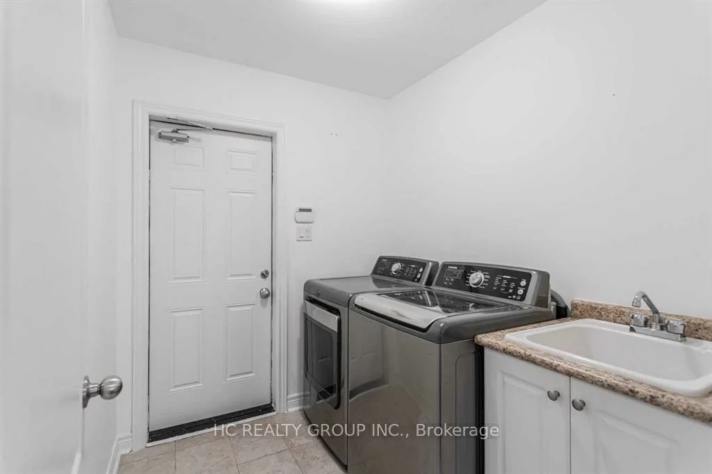 20, Tigertail, Bradford, Bradford West Gwillimbury