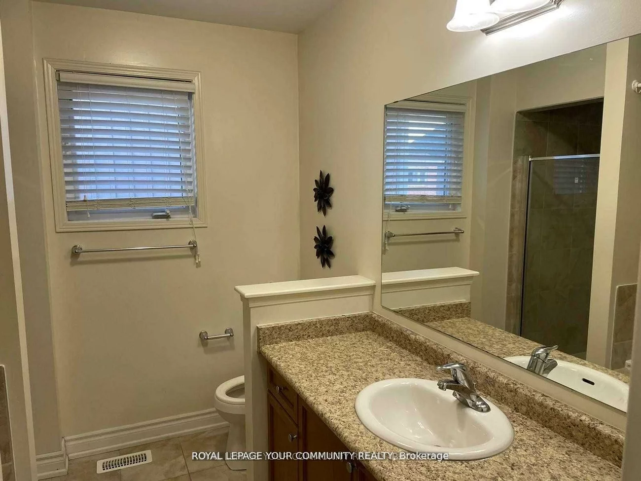 122, Russel, Bradford, Bradford West Gwillimbury