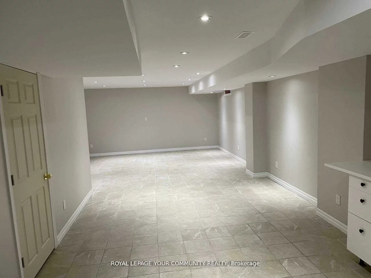 122, Russel, Bradford, Bradford West Gwillimbury