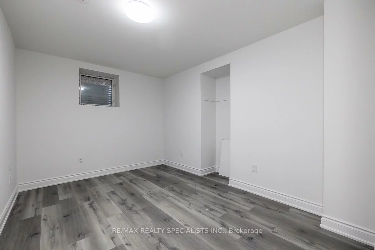 1, Huron, Bradford, Bradford West Gwillimbury